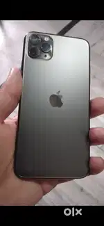 iphone 11 pro max. 256 gb. 87 battry. Koi nukas nhi.100% new condition
