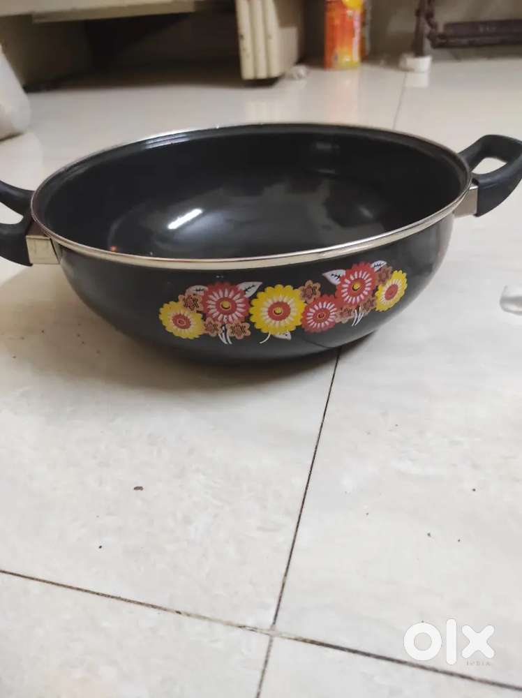 Non stick kadai & fry pan