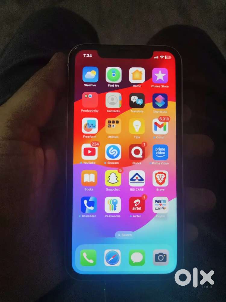 iPhone 11 White