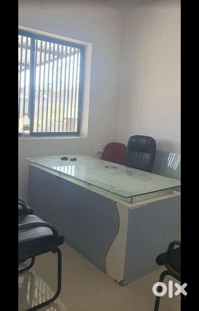 40000 rent per month