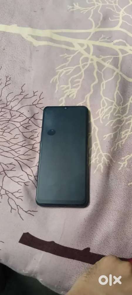 Samsung galaxy m12 4/64. Battry 6000 mah