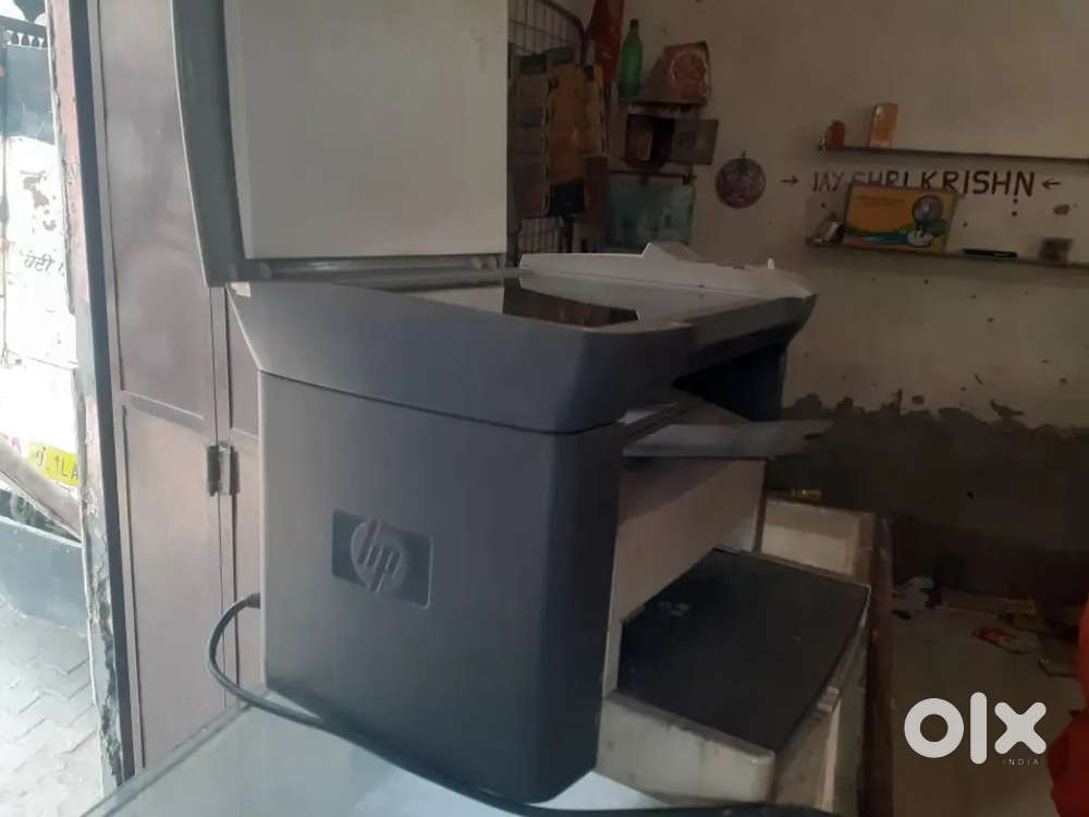 A good  and new printer is sell