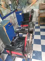 Salon chair