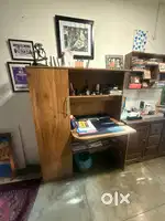 Study table desk in excellent condition