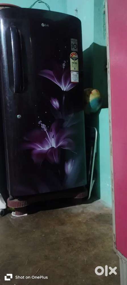 LG fridge Good working condition