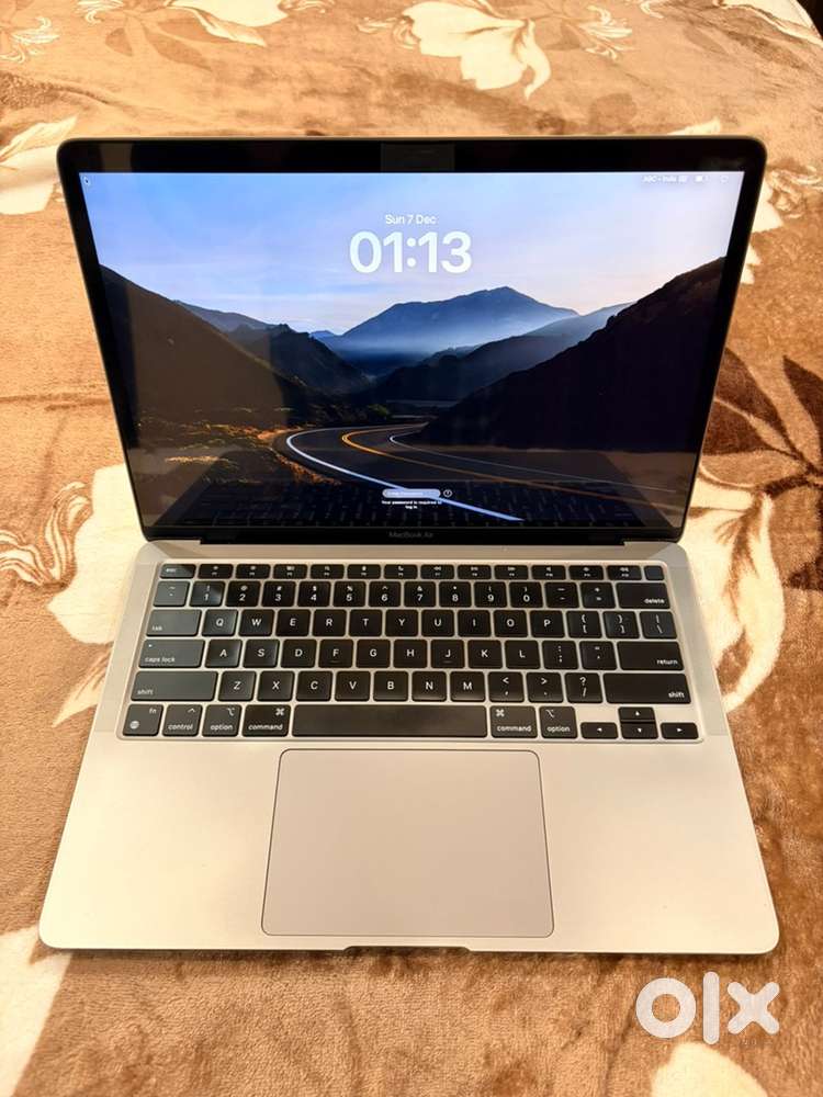 Apple macbook air M1 2021