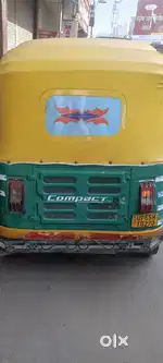 बेचना है बढ़िया हालत में है गाड़ी