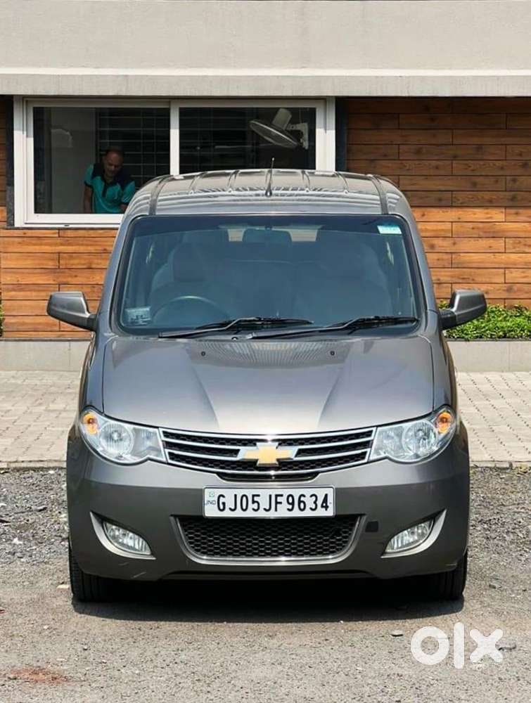 Chevrolet Enjoy 2013-2015 TCDi LT 8 Seater, 2014, Diesel