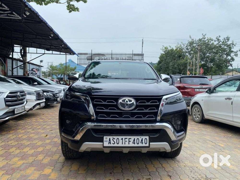 Toyota Fortuner 4X2 MT 2.8 Diesel, 2022, Diesel
