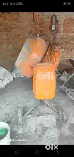 Electric concrete mixer