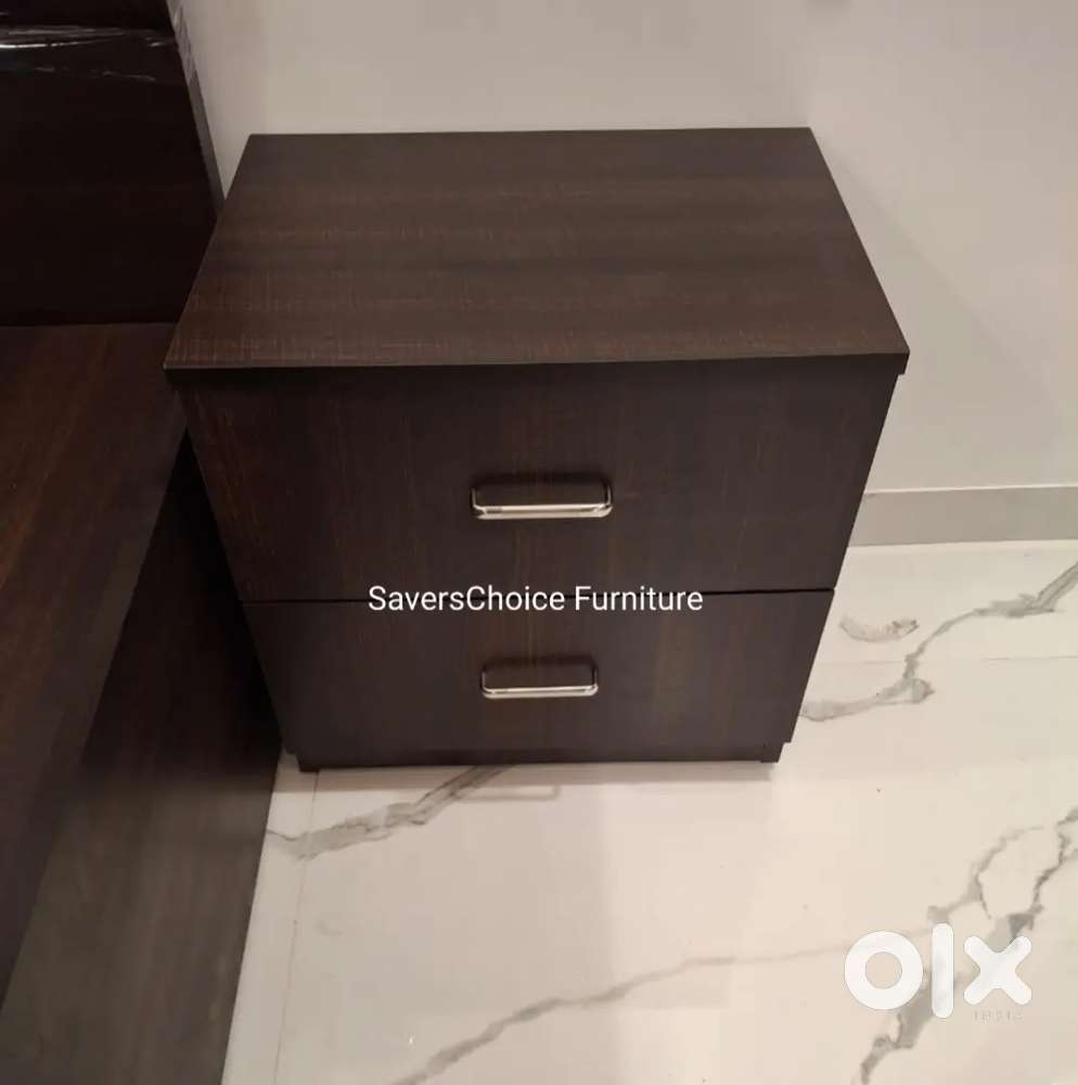 Sc Furniture New Side Table In D.Brown