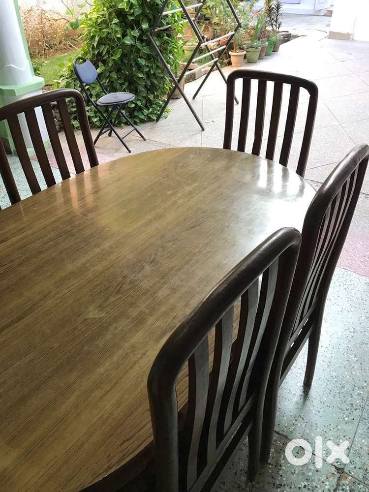 Dining Table + 6Chairs