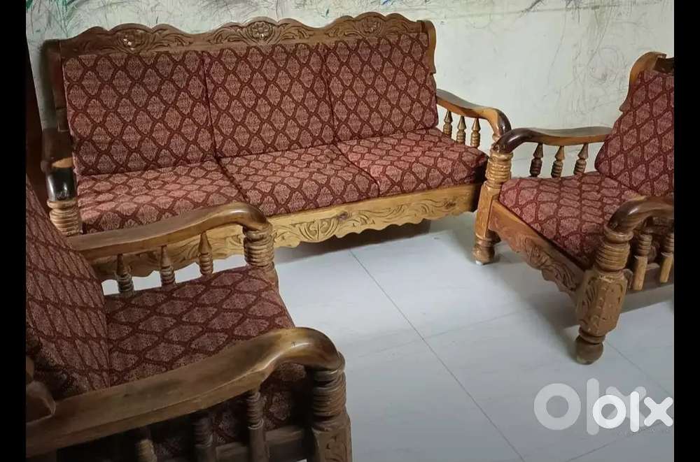 Wooden Sofa ,5years old