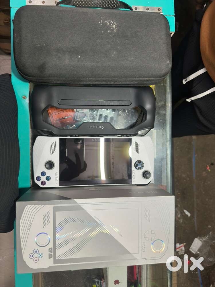 ASUS ROG ALLY 5 MONTHS WARRANTY