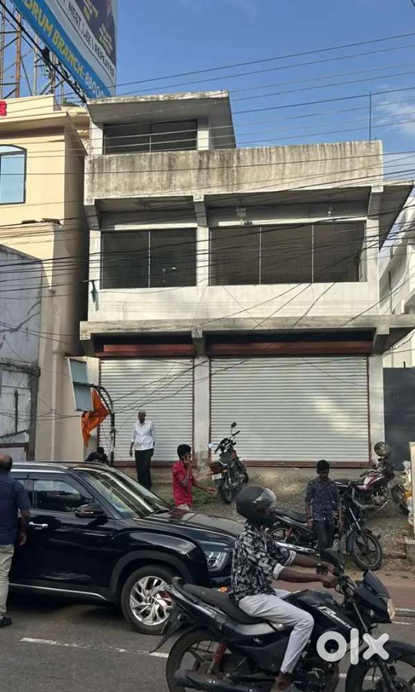 Commercial property for RENT in MG Road trivandrum