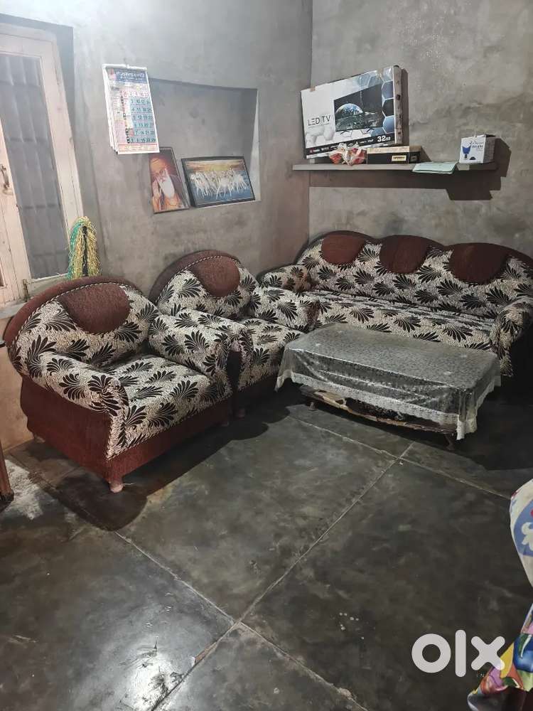 Sofa Set for sale