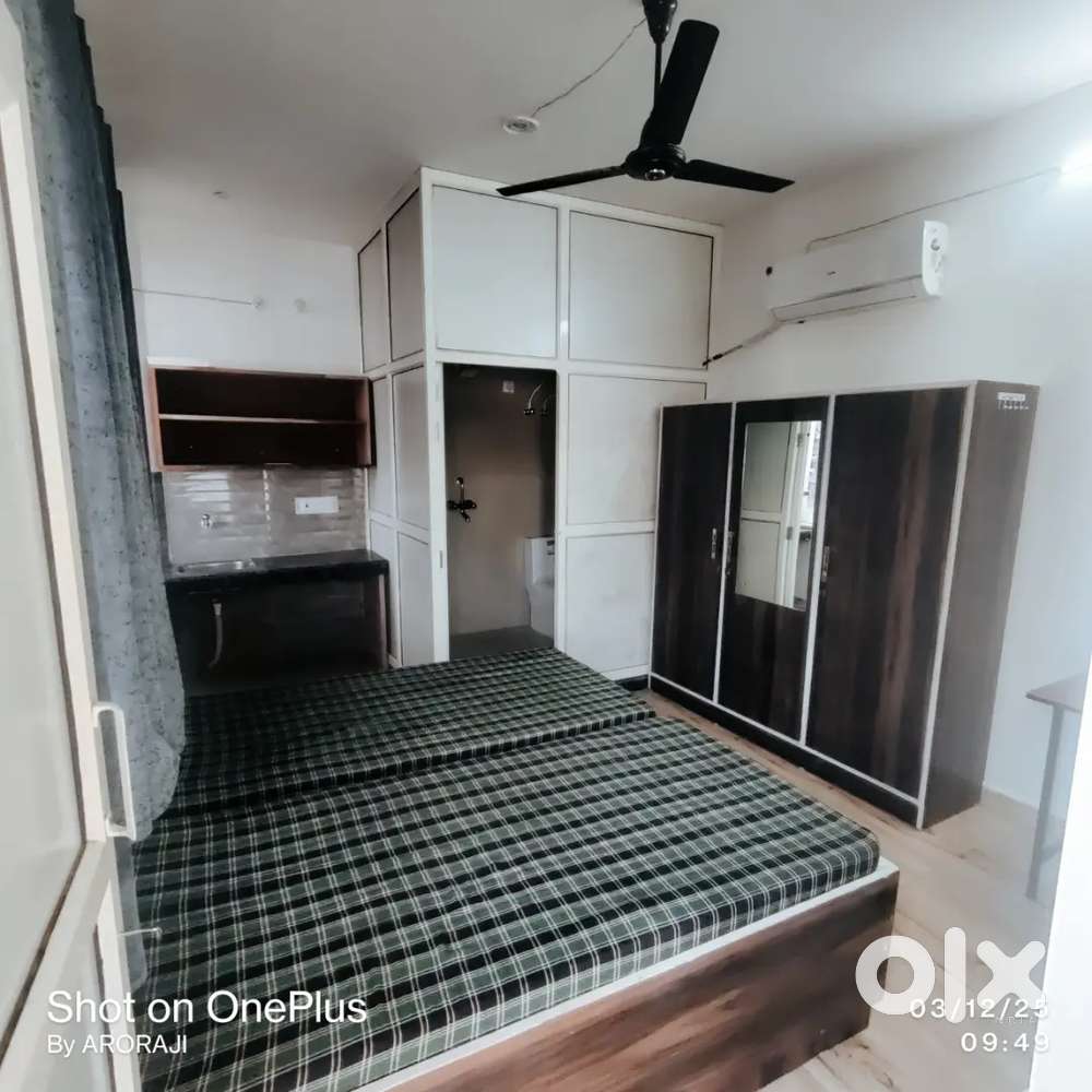 Room's Available SAFE&SECURE Only Girls/Women,A/c,fully furnished,WiFi