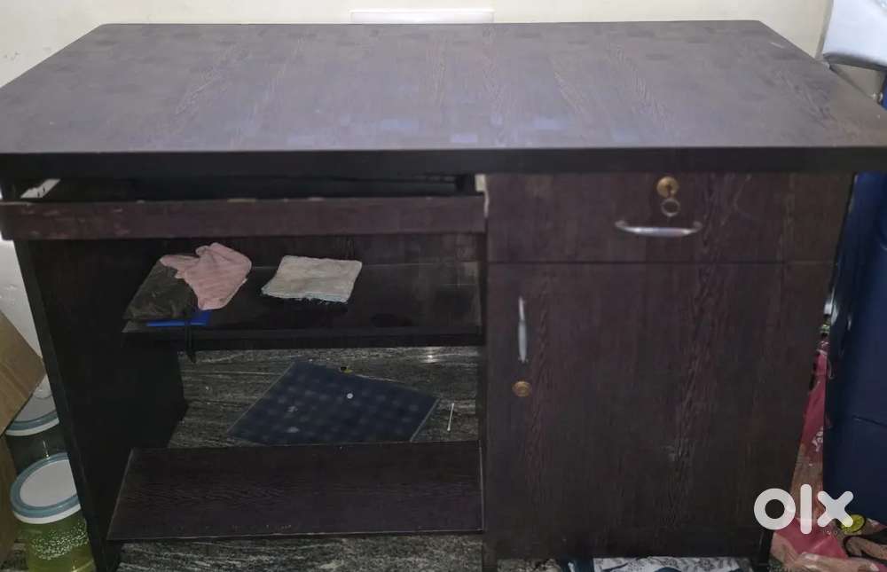 Office chair for WHF wooden with storage