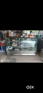BAKERY DISPLAY COUNTER