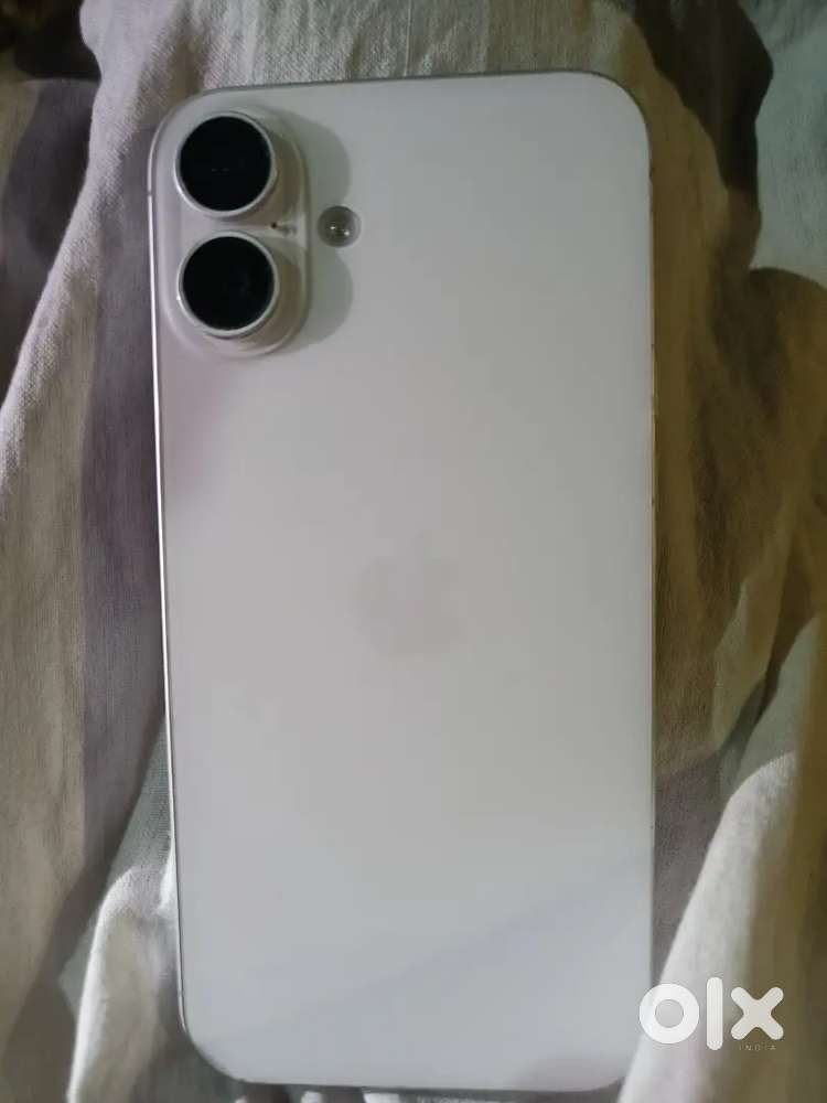 iPhone 16 plus condition 100% battery 92% warranty 1month