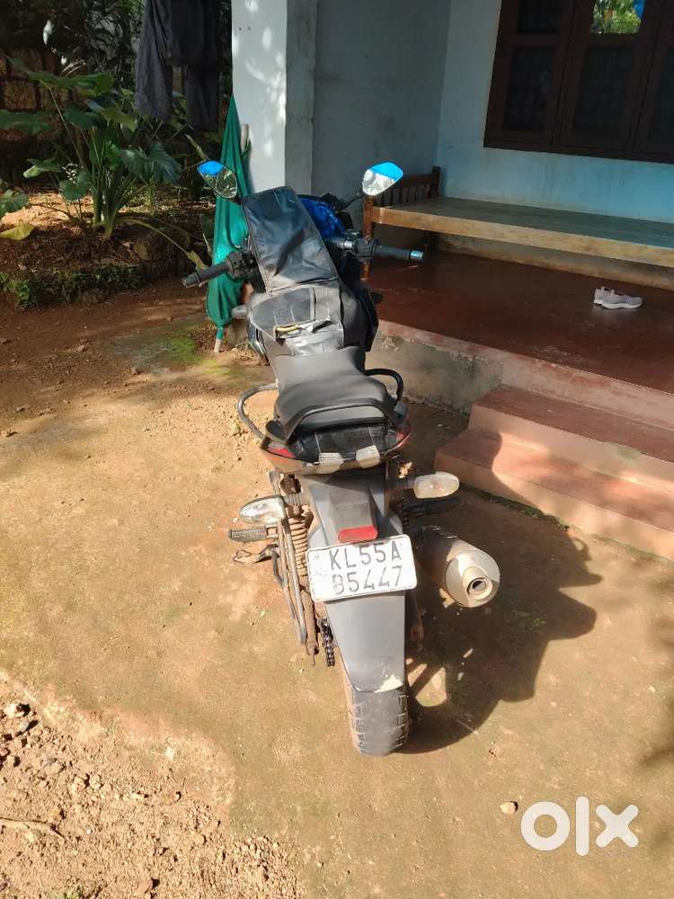 Bajaj pulsar 220  price negotiable