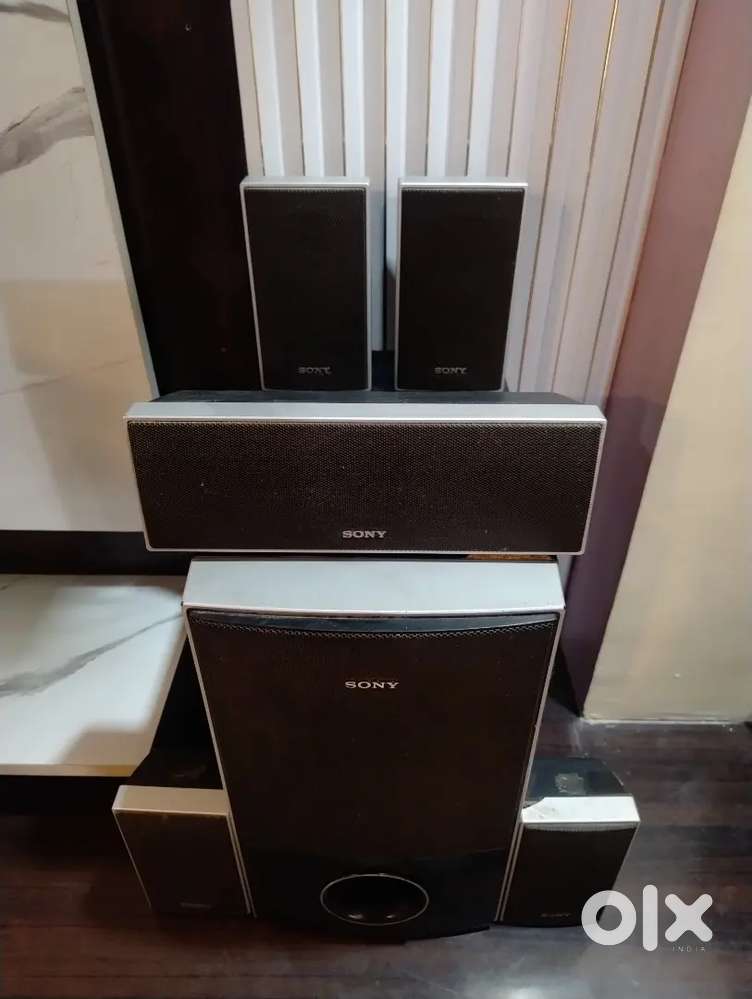 Sony 5.1 home theatre speakers