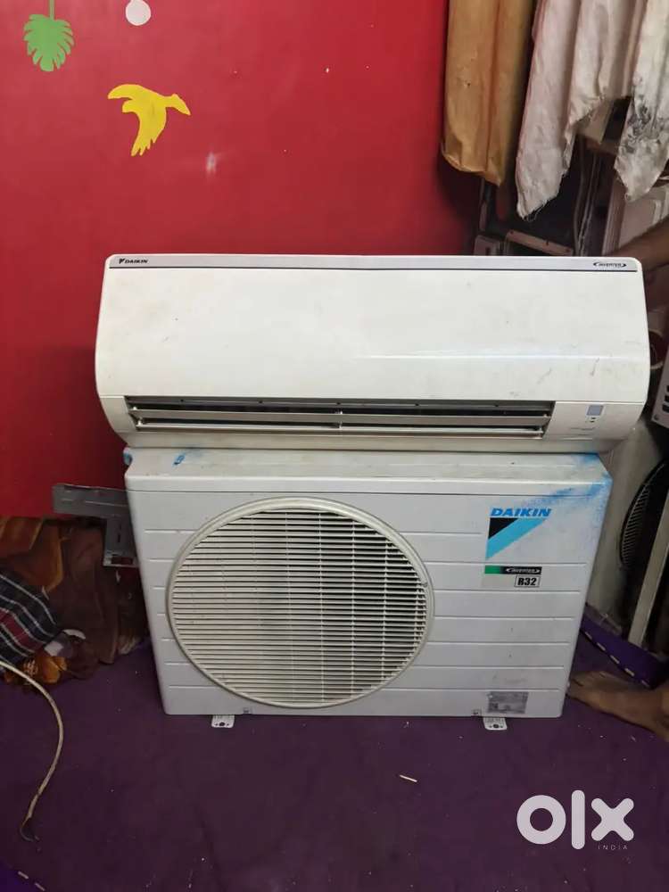 New condition  ac Daikin