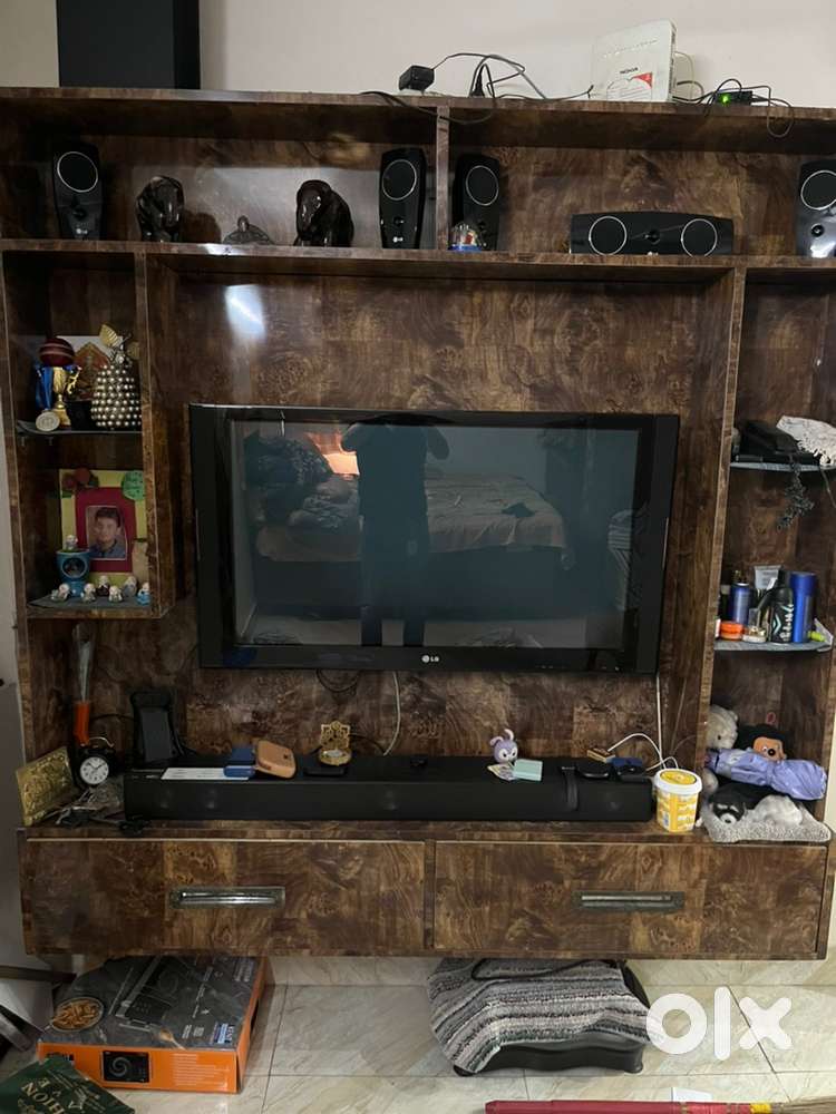 tv wall cabinet