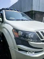 Mahindra XUV500 2015