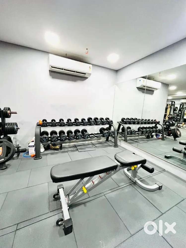 GOREGAO WEST NEAR NESCO SINGLE AND DOUBLE OCCUPANCY