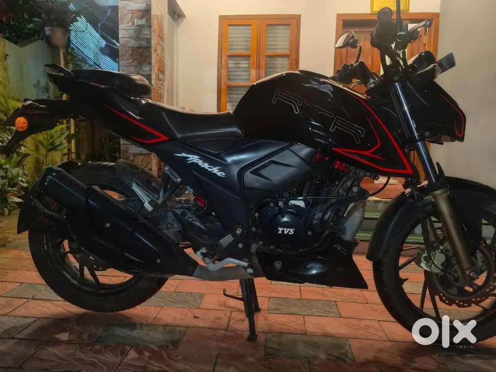 Apache RTR 200 4v abs
