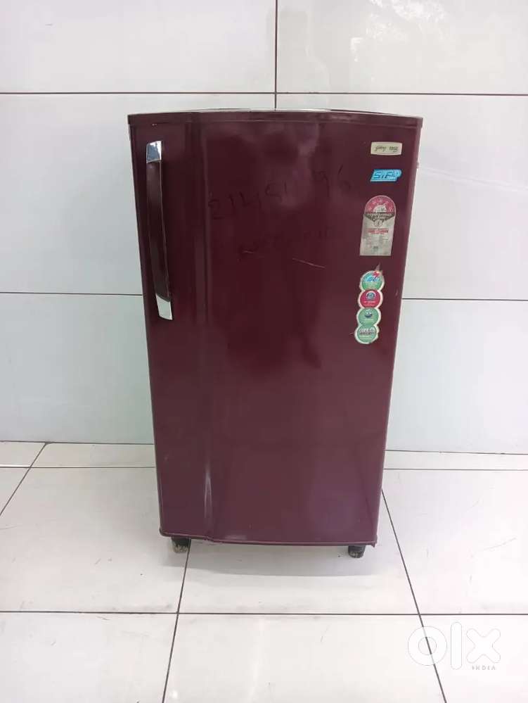 #Pre-Owned Fridge Fully Tested - No repairs needed, runs silently.