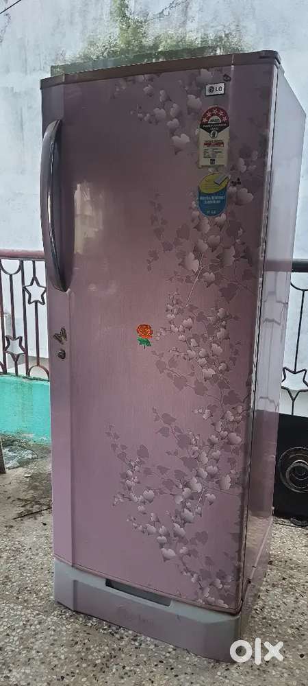 Godrej 4 yrs old 360 Ltrs for sale