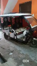 E rickshaw driver चाहिए location narsinghpur Gorakhpur