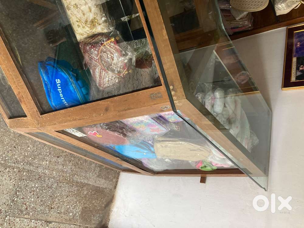 Shop Display Furniture for Sale – Glass Top Counter