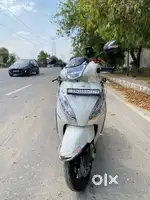 TVS Jupiter 125 Disc Alloy White 2023 UP16 Registration Single Owner