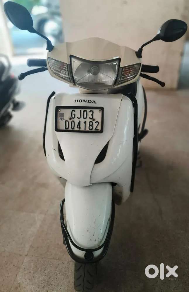 Good condition,5th owner/back  tyre and tyre ring new