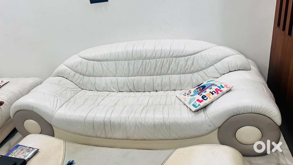 Imported Luxuary Sofa For Sale!