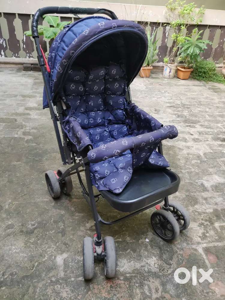 Babyhug Stroller