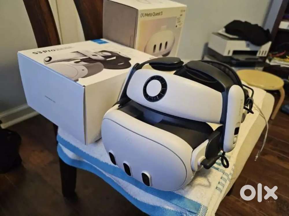 Meta Quest 3 VR Headset 512GBBundle, w/Bobovr S3 Pro HeadStrap