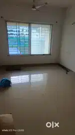 Need a working female in one bedroom