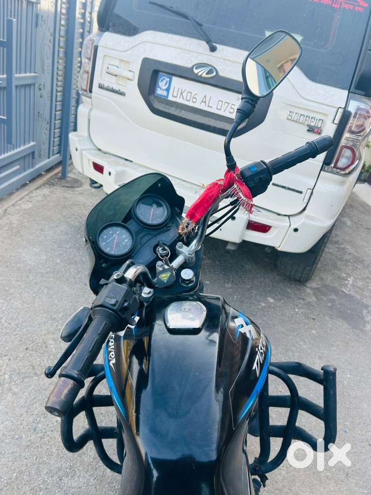 Bajaj discover 135