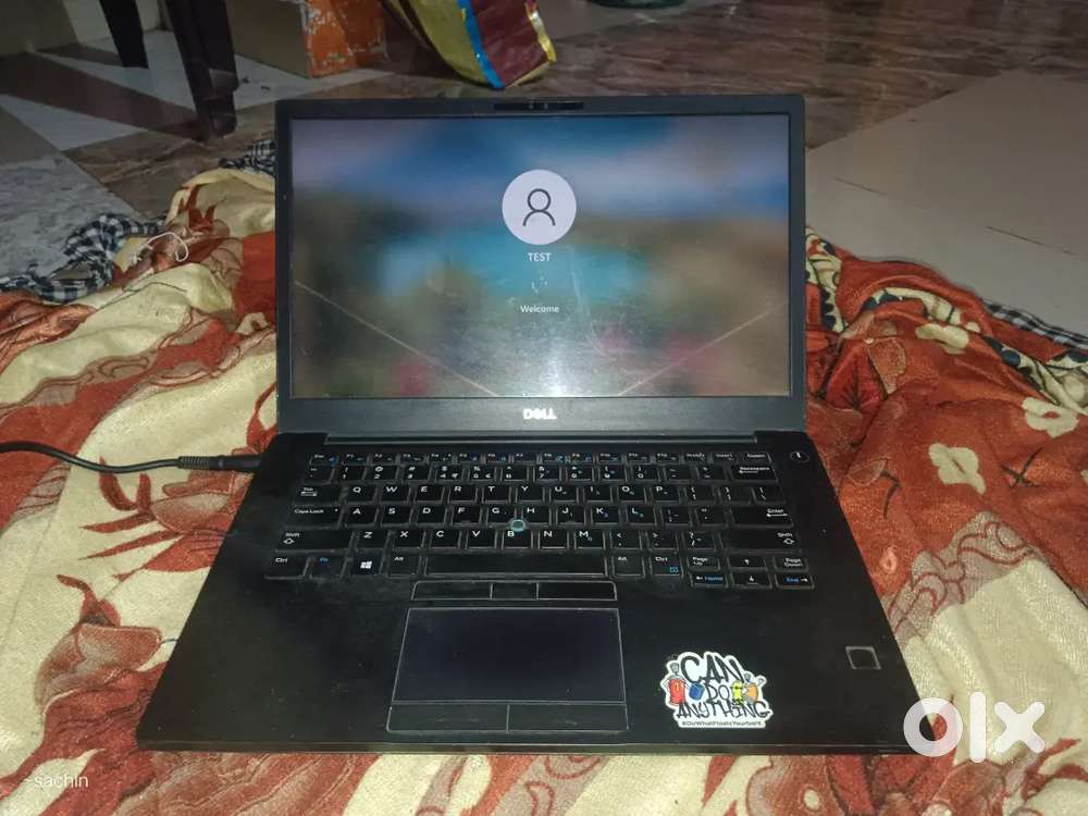 Dell latitude i7 8 256gb 8th gen SSD Touch screen