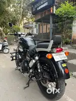 Royal Enfield Thunderbird full Modified with company parts