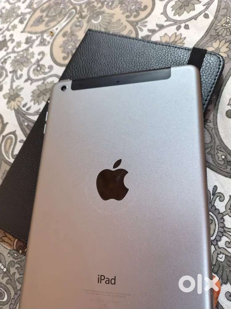 Ipad Mini 2 , 32 GB new branded with cover
