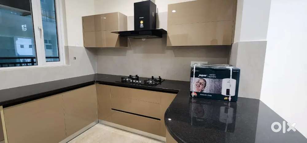 4bhk flat for sale in Zirakpur green Lotus Ustav Airport roadZirakpur