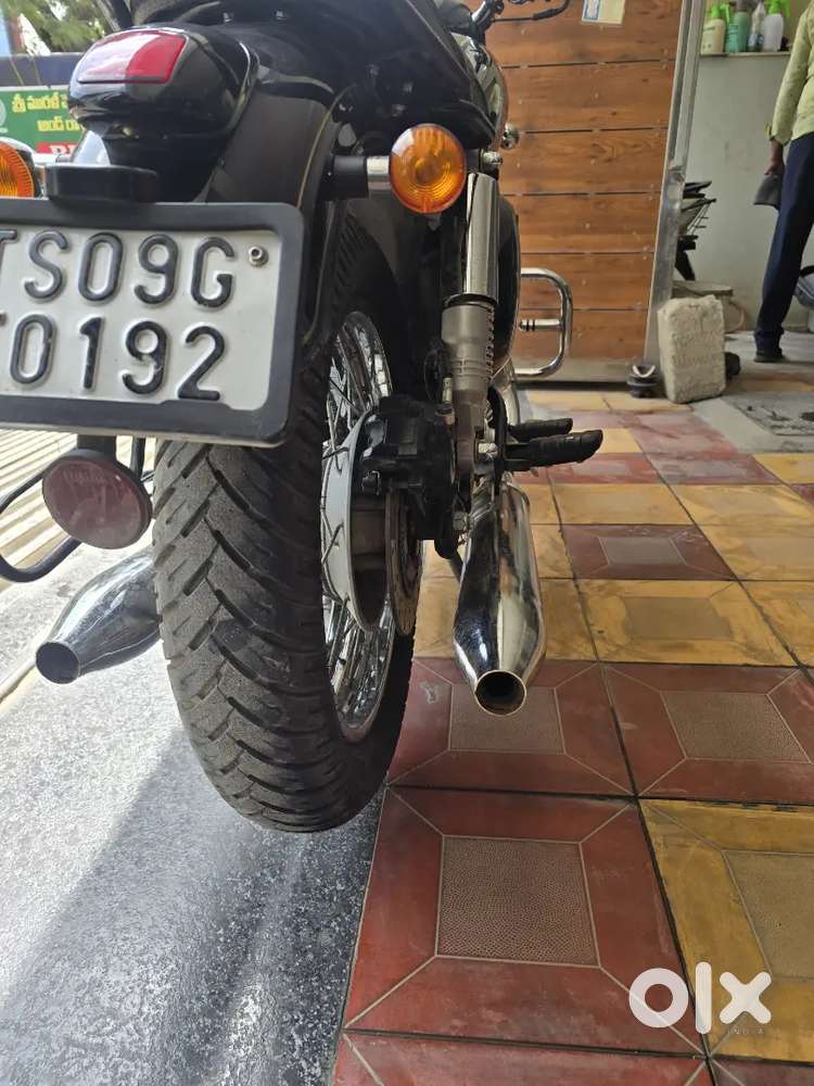 JAWA 42 2021