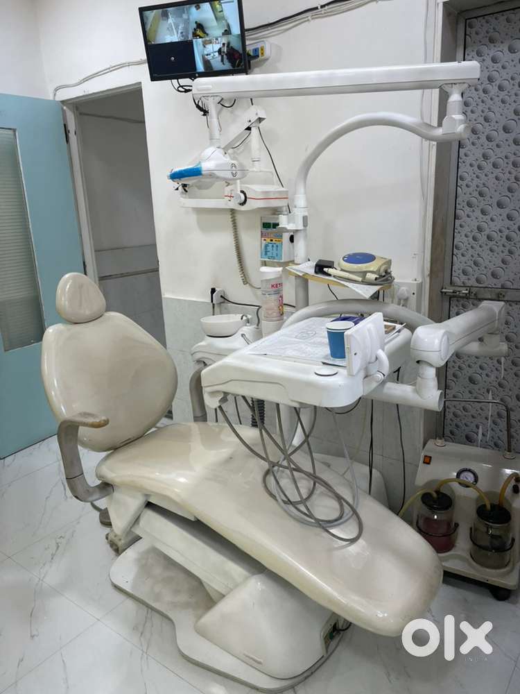 Dental chair