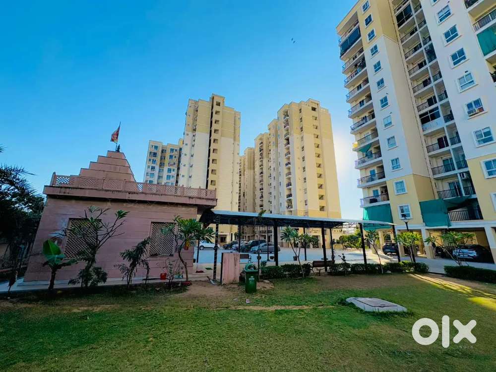 1bhk unfurnished flat available for sale