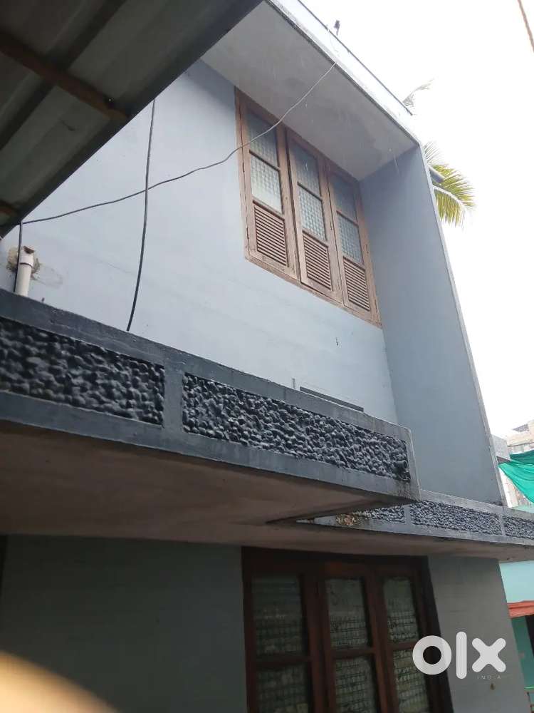 Two bedrooms with bath attached near Kowdiar